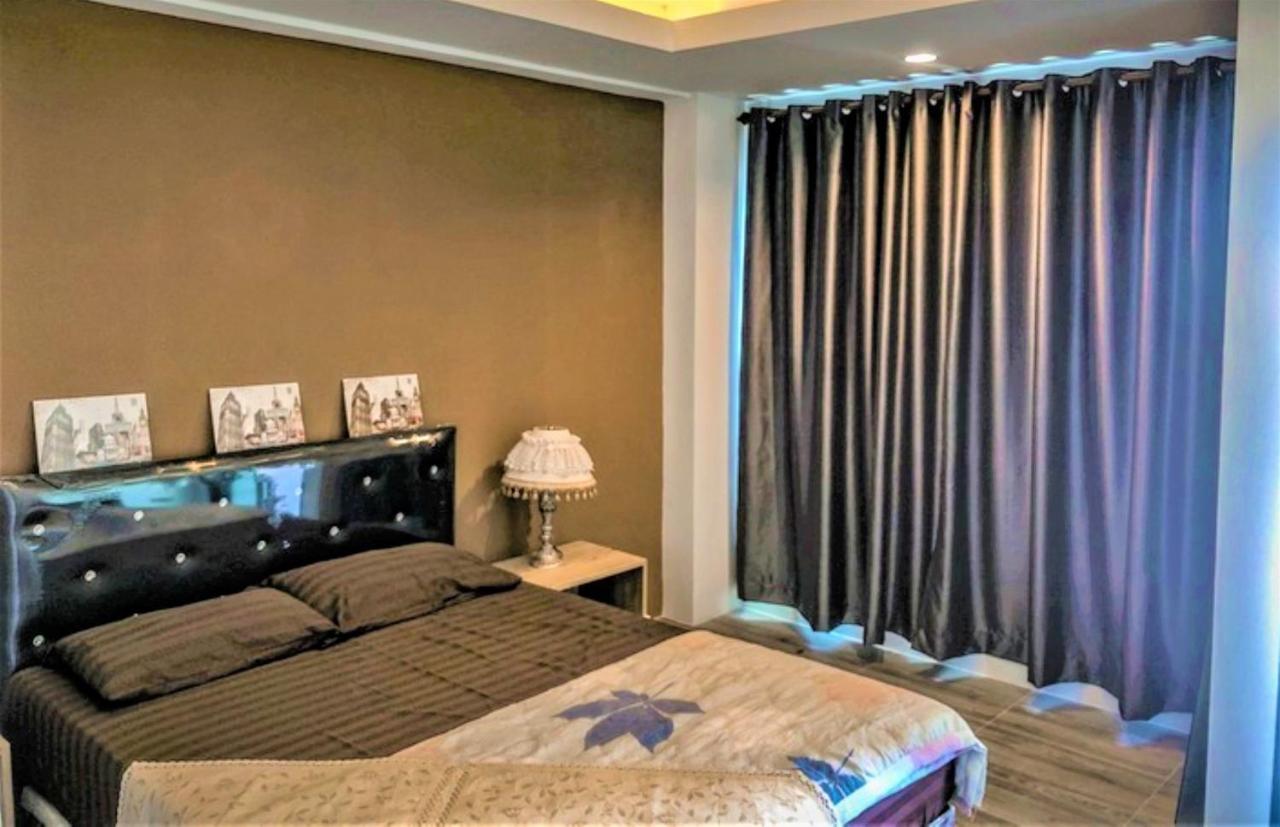 Hotel Plearnwan Deluxe Mansion Bangkok Esterno foto