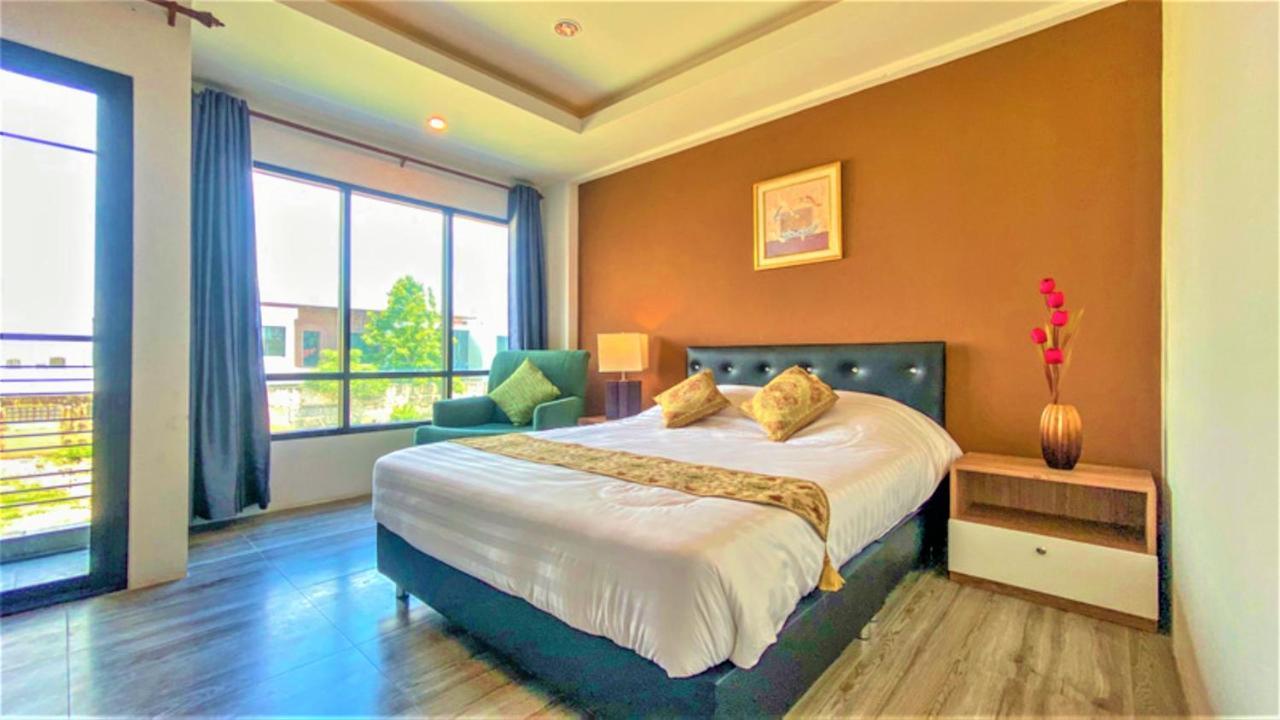 Hotel Plearnwan Deluxe Mansion Bangkok Esterno foto